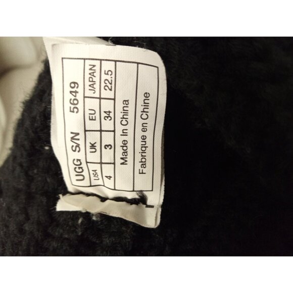 UGG Australia Big Girl's Size 4 or Equivalent Women's 6 Knit Wool Boots - Picture 9 of 9